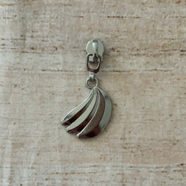 Banana #5 zipper pull
