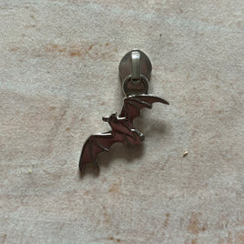 Bats #5 zipper pull