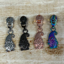 Gnome #5 Zipper Pull