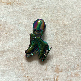 Iceskates #5 zipper pull