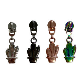 Cactus #5 Zipper Pull