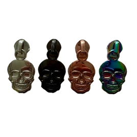 Skulls #5 Zipper Pull