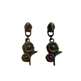 Sunflower #5 Zipper Pull